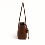 BOLSO CON DISEÑO INSPIRADO EN BERLÍN Y ESTILO URBANO - VALERINA MARBELLA