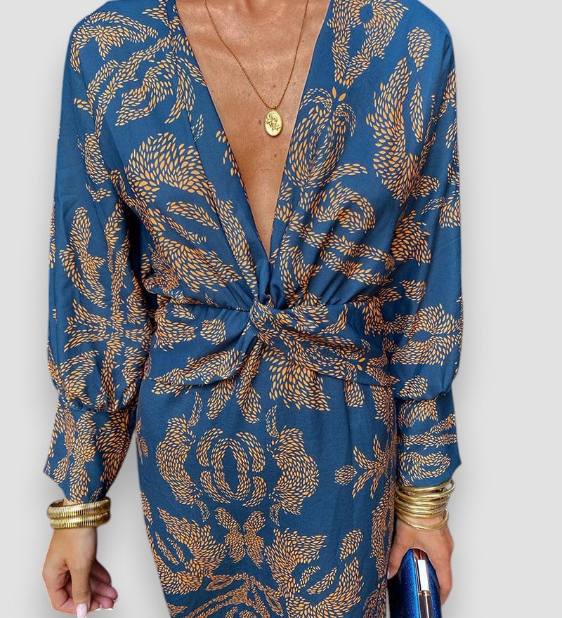 Holly - Elegant Dress