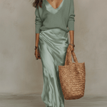 CONJUNTO MIDI IVORY DE PUNTO Y SATÉN CON ESTILO ELEGANTE - VALERINA MARBELLA