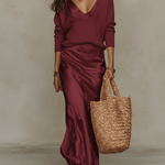 CONJUNTO MIDI IVORY DE PUNTO Y SATÉN CON ESTILO ELEGANTE - VALERINA MARBELLA