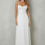 Selena – Soft corset charm – Sleeveless flowing maxi dress