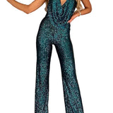 Macacão de festa com lantejoulas e decote halter