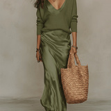 CONJUNTO MIDI IVORY DE PUNTO Y SATÉN CON ESTILO ELEGANTE - VALERINA MARBELLA