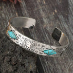 PULSERA VINTAGE BOHEMIO WESTERN TOTEM GRAVÉ INCRUSTÉ TURQUESA