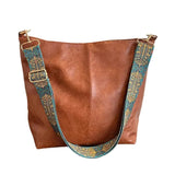 BOLSO DE HOMBRO DE CUERO ATEMPORAL CON DISEÑO CLÁSICO - VALERINA MARBELLA