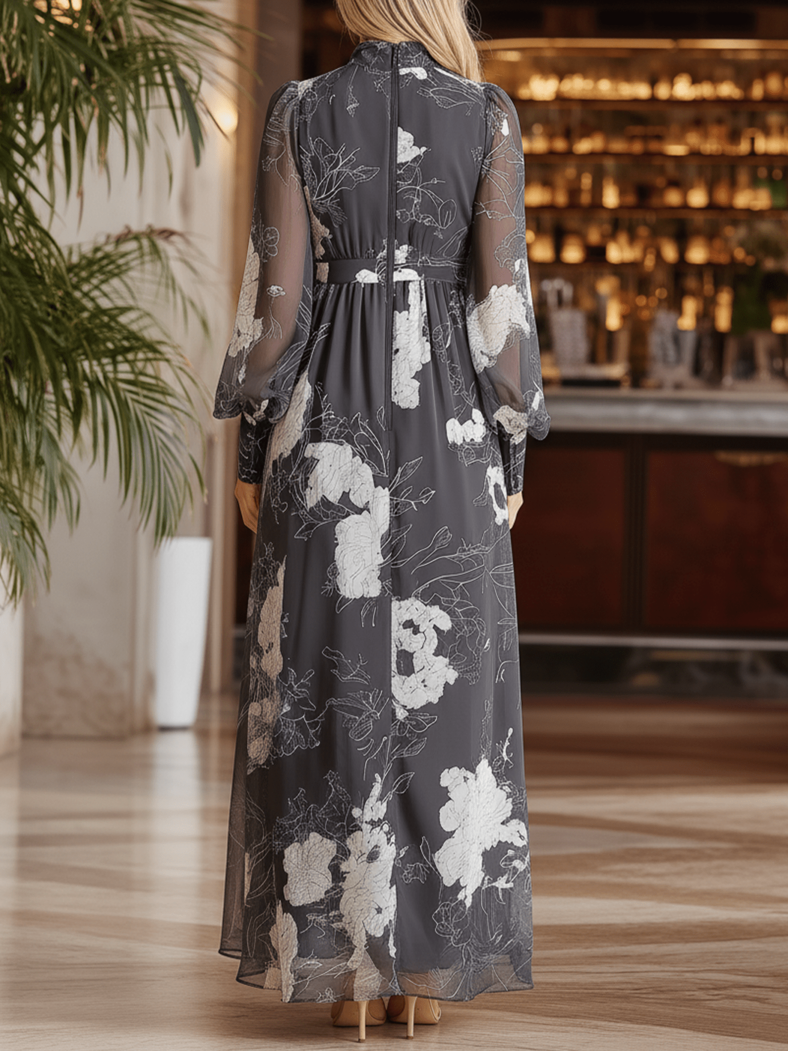 VESTIDO LARGO DE GASA FLORAL EN GRIS Y BLANCO - VALERINA MARBELLA