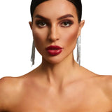 PENDIENTES DE GOTA CON CRISTALES Y ELEGANCIA BRILLANTE