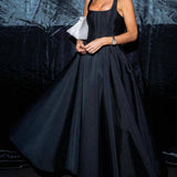 VESTIDO MIDI ELEGANTE SIN MANGAS CON ESCOTE CAÍDO