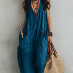 Casual Bohemian-style Dress With Practical Pockets.