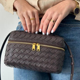 BOLSO TRENZADO ESTRUCTURADO CON ACABADO BRILLANTE - VALERINA MARBELLA