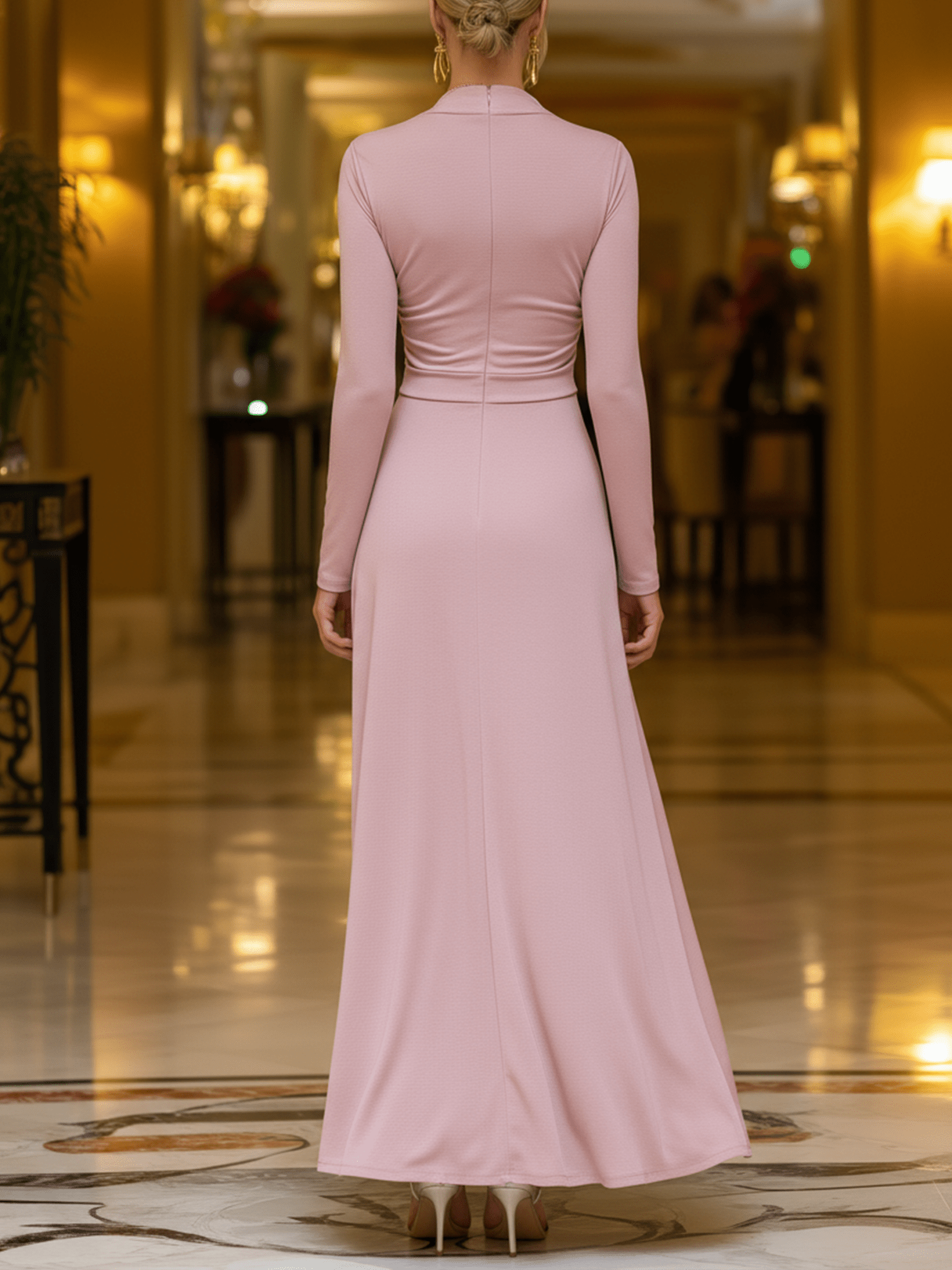 VESTIDO LARGO ROSA EMPOLVADO CON FRUNCIDO FRONTAL - VALERINA MARBELLA