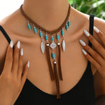 COLLAR BOHEMIO TURQUESA PERLES PLATA PLUMA POMPON