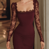 VESTIDO CORTO BURDEOS DE ENCAJE CON ESCOTE CUADRADO - VALERINA MARBELLA