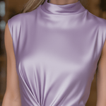 VESTIDO MIDI DE SATÉN LILA CON NUDO FRONTAL - VALERINA MARBELLA