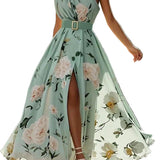 Vestido longo de chiffon verde claro com estampa floral, drapeado e um ombro só.