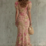 Roselique – Romantic floral silhouette – Maxi dress