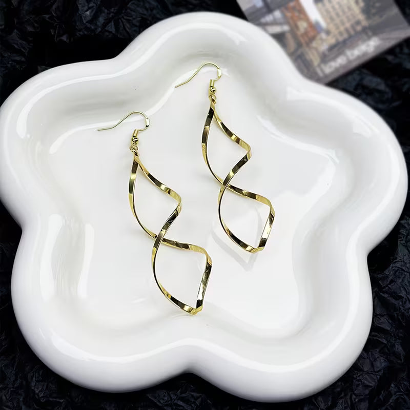 PENDIENTES SPIRALE COLGANTE | ORO