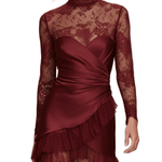 VESTIDO CORTO ENVOLVENTE DE SATÉN BURDEOS CON ENCAJE - VALERINA MARBELLA