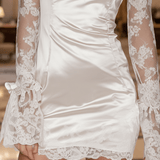 VESTIDO CORTO BLANCO DE SATÉN Y ENCAJE CON MANGA LARGA - VALERINA MARBELLA