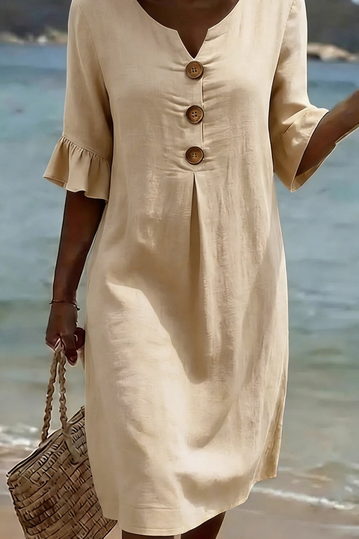 VESTIDO DE PLAYA CON BORDADO FLORAL – LIGERO Y FLUIDO