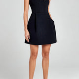 VESTIDO MINI FEMENINO CON APLICACIONES FLORALES