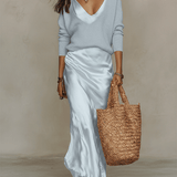 CONJUNTO MIDI IVORY DE PUNTO Y SATÉN CON ESTILO ELEGANTE - VALERINA MARBELLA