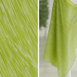 VESTIDO LARGO DE SATÉN VERDE ESMERALDA CON ESCOTE EN V - VALERINA MARBELLA