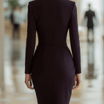 VESTIDO CORTO COLOR CIRUELA DE ENCAJE PLISADO CON ESCOTE EN PICO - VALERINA MARBELLA