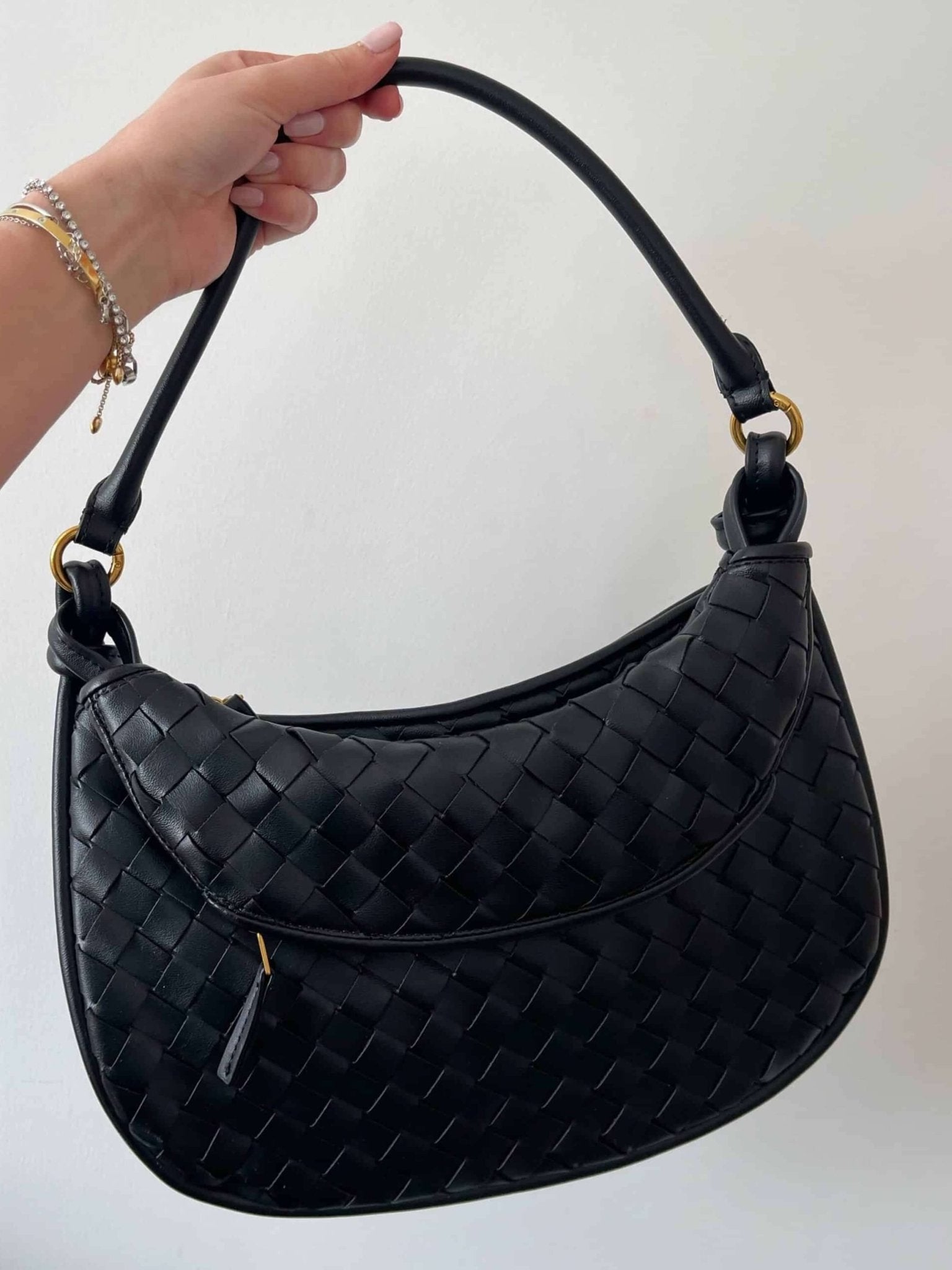 BOLSO DE HOMBRO TRENZADO CONVERTIBLE - VALERINA MARBELLA