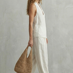 Alvéra – Relaxed linen allure – Top and trouser set