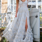 Vestido longo floral com babados e fenda
