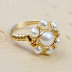 ANILLO VINTAGE INCRUSTÉ PERLES DORADO