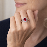 ANILLO CLÁSICO RUBÍ HALO