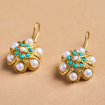 PENDIENTES CLÁSICO TURQUESA & PERLA PLAQUÉ ORO FLOR