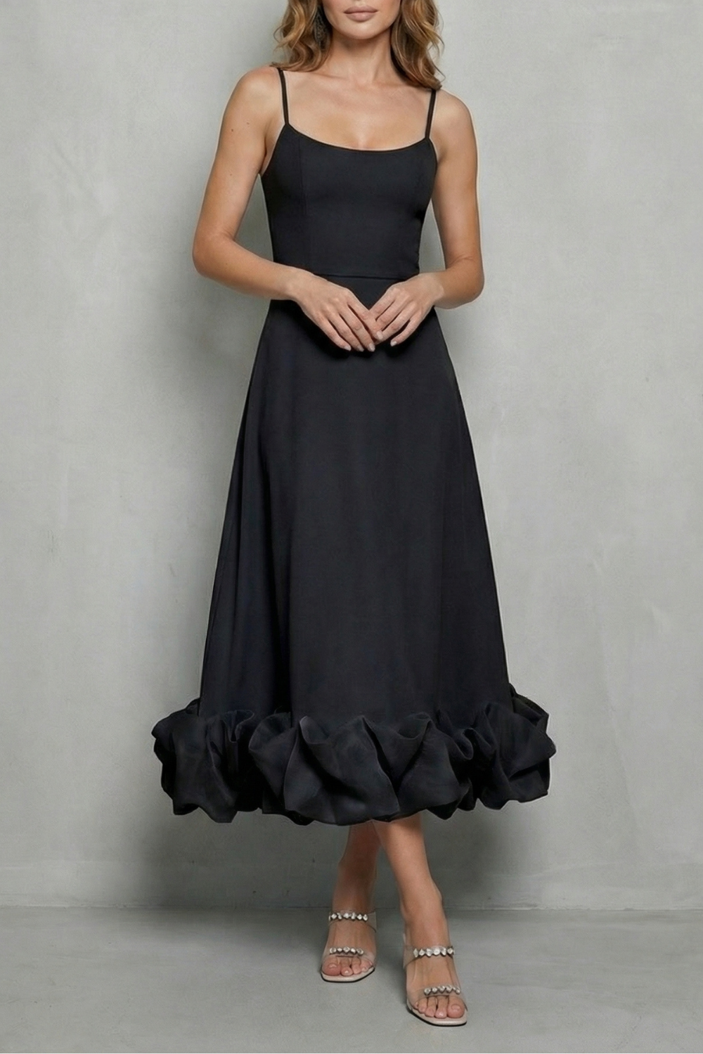 Elowenne – Romantic ruffle hem – Sleeveless midi dress
