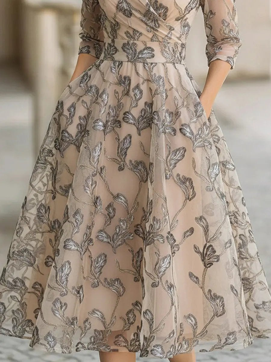 Lyanni – Klassisches Elegantes Maxikleid