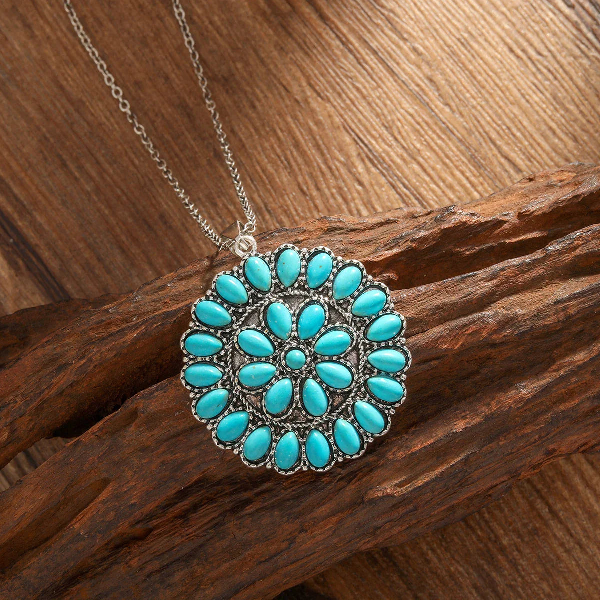 COLLAR VINTAGE REDONDO TURQUESA RACIMO COLGANTE