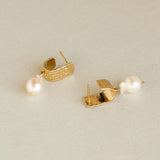 PENDIENTES VINTAGE PLAQUÉ ORO & PERLA