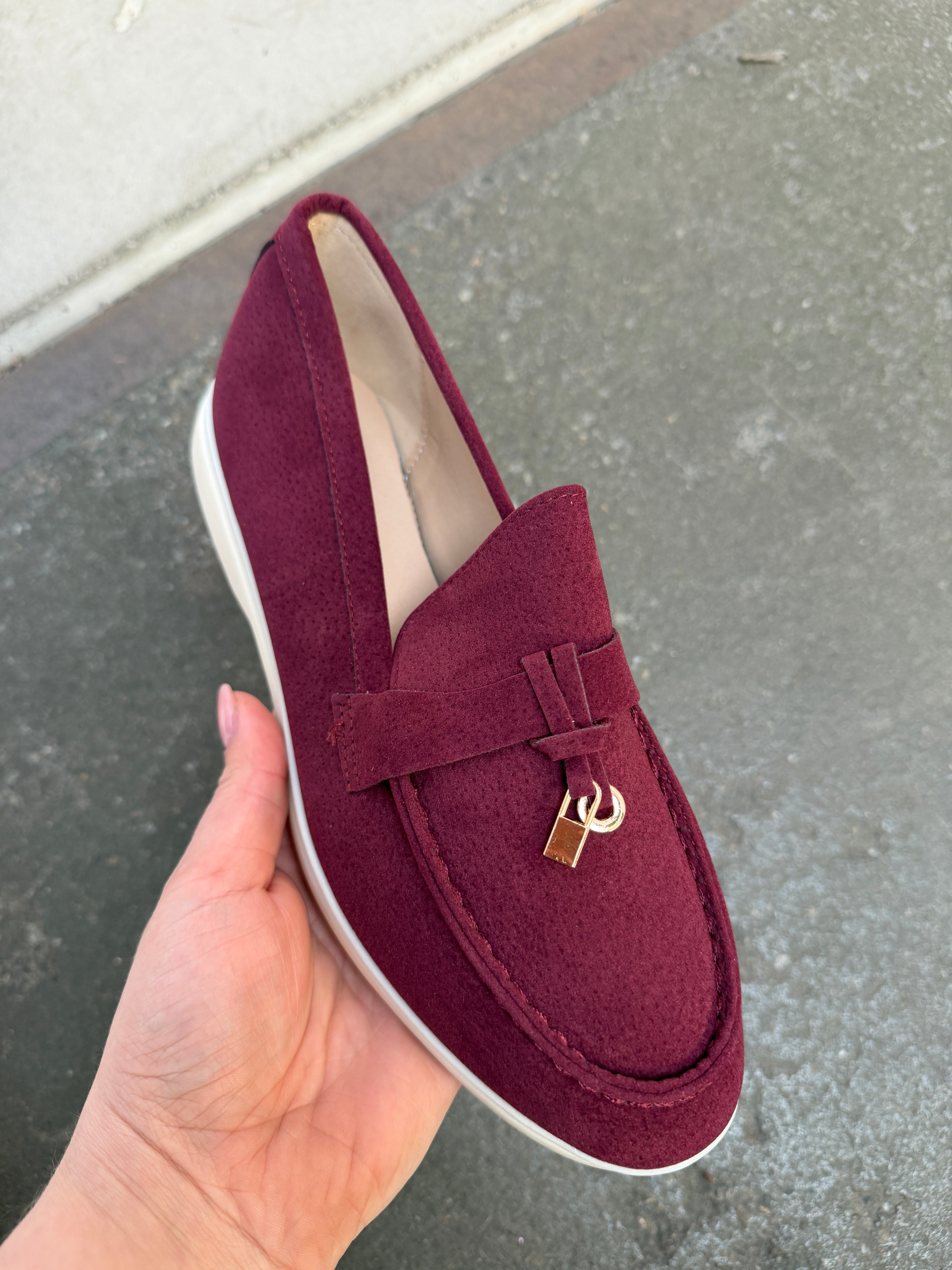 Walker Bordeaux Loafer
