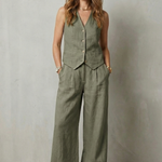 Linéaura – Relaxed tailored elegance – Vest and pants set