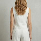Linévora – Tailored summer ease – Vest and short set