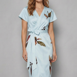 Lioravelle – Effortless wrap silhouette – Midi dress