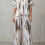 Marie – Abstract Print Detail – Wide-Leg Lounge Set