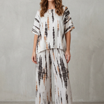 Marie – Abstract Print Detail – Wide-Leg Lounge Set