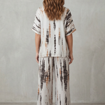 Marie – Abstract Print Detail – Wide-Leg Lounge Set