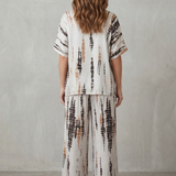 Marie – Abstract Print Detail – Wide-Leg Lounge Set