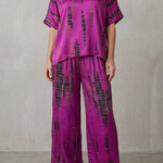 Marie – Abstract Print Detail – Wide-Leg Lounge Set