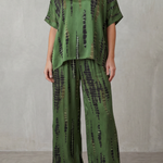 Marie – Abstract Print Detail – Wide-Leg Lounge Set
