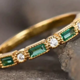 ANILLO VINTAGE INCRUSTÉ VERDE CIRCONA ROSA