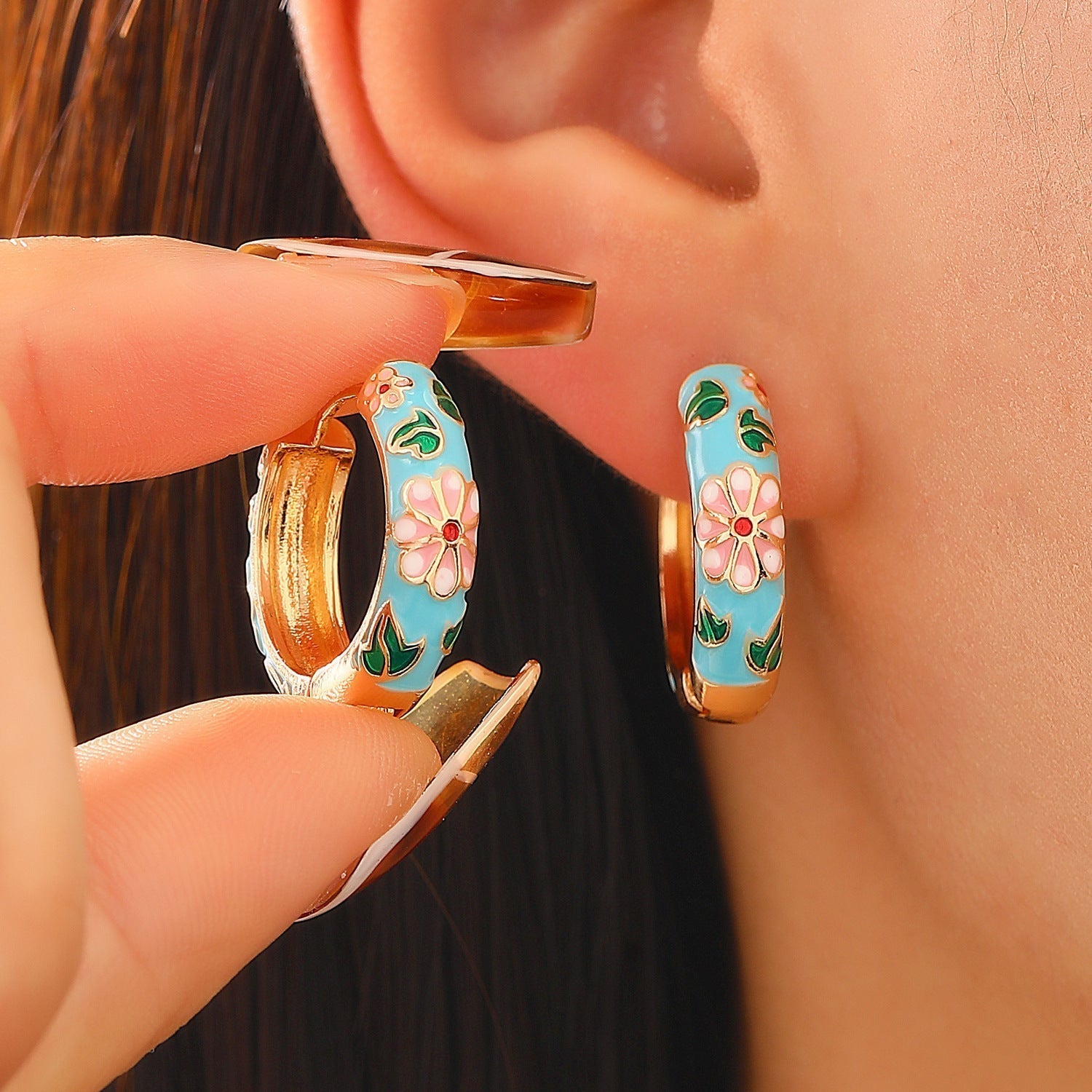 PENDIENTES COLORÉ FLORAL ARO | ORO